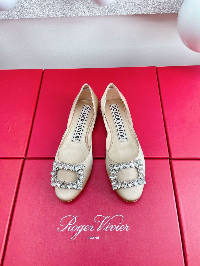 Roger Vivier flat shoes